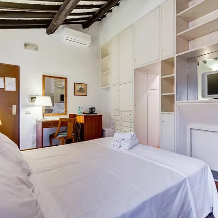 Clod'S Pods Villa Rome Room photo